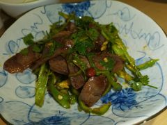 -关东小磨东北菜(上海长风大悦城店)