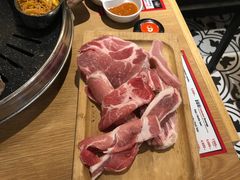 -江南猪肉商会无限续吃(弘大店)