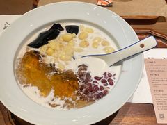 -RUXU入续糖水铺与包(卓悦中心店)