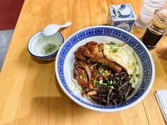 -沪西老弄堂面馆(定西路店)