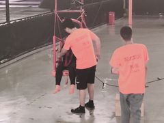 -嘿哟动霸CHUA·新潮玩运动娱乐中心·蹦床滑冰团建乐园