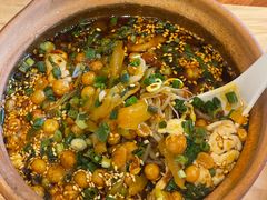 故乡冒脑花-彧玖食坊·川式砂锅酒馆(成山路店)