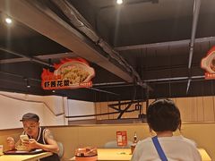 -华记煲仔华·煲仔饭(市桥易发店)