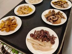 -天宜隆蘑菇宴火锅(石景山旗舰店)