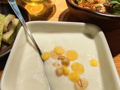 -一朵菌·野生菌探索家火锅(南亚店)
