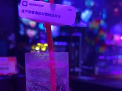 -喜鹊音乐酒馆(西街店)