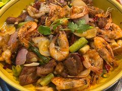 -休记光头香辣蟹干锅(绵竹店)