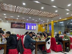 大堂-撒拉人家.酸菜牦牛肉火锅