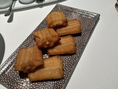 -新荣记(BFC外滩金融中心店)