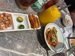 -禄婶鸡煲·打边炉