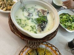 -紫藤园·天目湖大鱼头(南山竹海店)