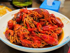 网红黄焖龙虾-虾鲜鱼美