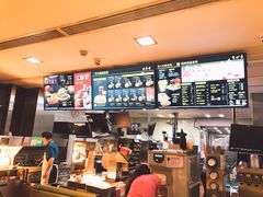 -麦当劳(海岸城店)
