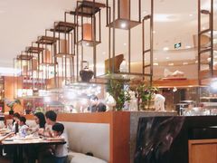 -华邑酒店·鲜艳全日自助餐厅