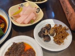 -富正毅三下锅·湘西韵味(天门山索道店)