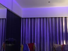 -桔子酒店(深圳东门湖贝地铁站店)