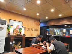 大堂-鲜记螃蟹海产粥八德林森店
