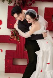 -拾尚映画·STUDIO婚纱摄影(中关村店)