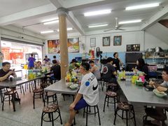 -榮泰米粉湯(Left Shop)