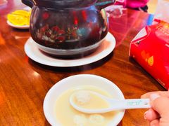 -年辉渔村·非遗传承餐厅(新丰江店)