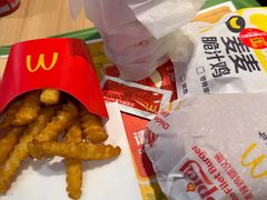 -麦当劳(卫星广场店)