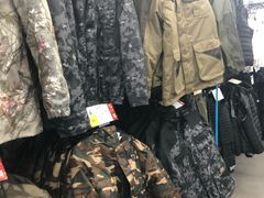 -迪卡侬(西三旗店)