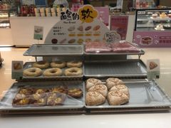 面包甜点陈列柜-仟吉KenGee(国贸360店)