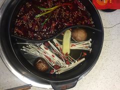 -钢管厂五区小郡肝串串香(南山店)