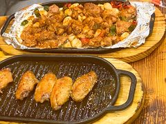 -老东镇啤酒屋海鲜加工·蒸汽海鲜·海鲜烧烤(台东店)