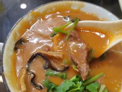 -方中山胡辣汤(成都首店)