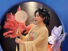 -十步汉飏国风生态馆·汉服写真自拍(银泰店)