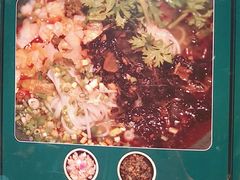-八月美食小馆(银泰城总店)