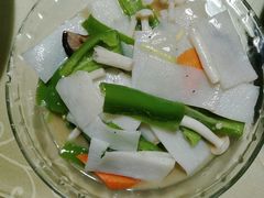 -凤嫂农家乐(梁弄店)