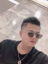 男士造型-八佰伴8008星级形象店