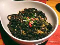 -多嘴超级肉蟹煲(杉杉国潮主题店)