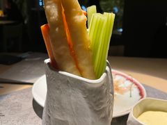 -穹六人间 people 6(岳阳路店)