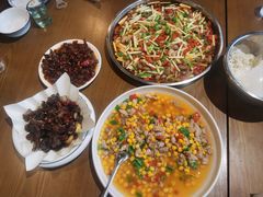 -邱金小炒·30 年盐帮江湖菜(自贡店)