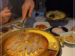 -猪啊牛呀羊啊铜盘烤肉(正大广场店)