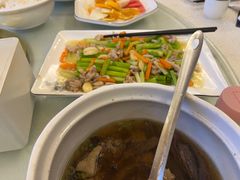 -天鹅湖餐厅