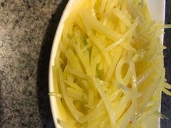 炝拌土豆丝-东方饺子王(重庆路亚泰店)