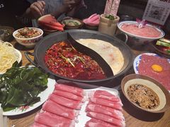 -萍姐火锅·公路夜市(武汉首店)