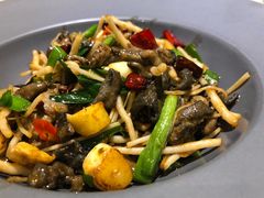 -半山腰·云南菜(侨福芳草地店)