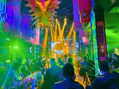 -VIVA·百人年会团建篮球场轰趴馆
