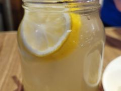 -玛格萝妮(汇智国际商业中心店)