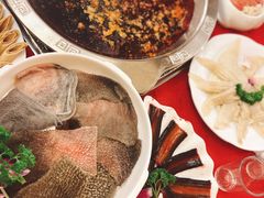 -山城年华老火锅(玉林店)