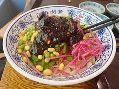 老北京炸酱面-门框胡同百年卤煮(新街口店)