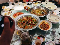 -巴特餐饮6加1音乐餐吧·新疆菜