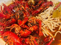 -龙巢盱眙龙虾·牛蛙·烧烤宵夜(八卦岭店)