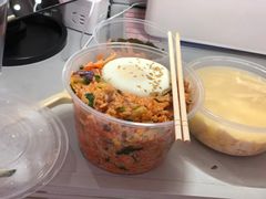 -拌来拌去石鍋拌飯(文鼎店)