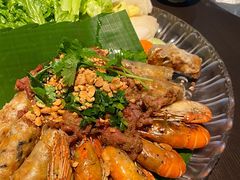 越式手卷拼盘-大头虾越式风味餐厅(光明广场店)